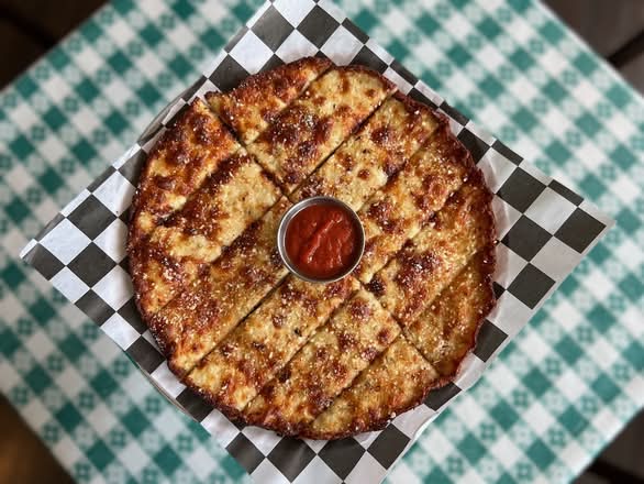 Garlic Cheese Bread
