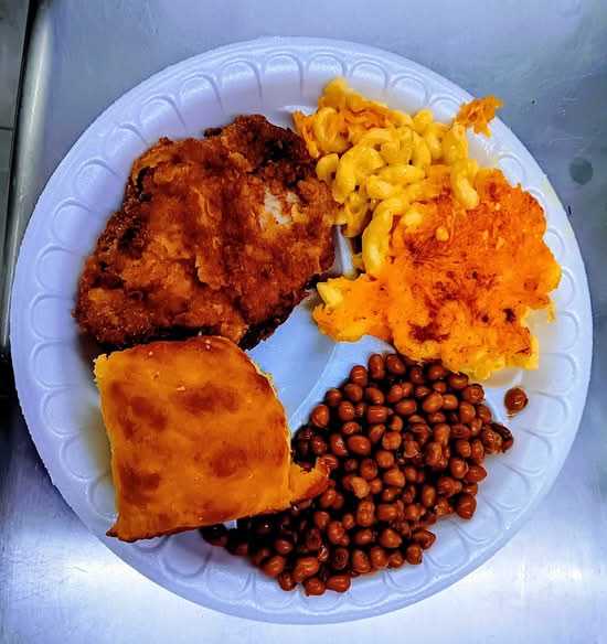 Dinner plate