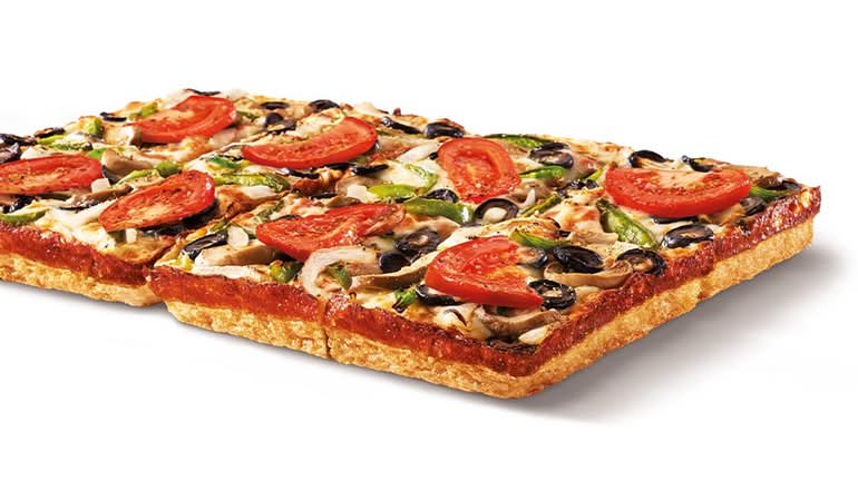 Detroit Style Deep Dish Stuffed Crust Veggie