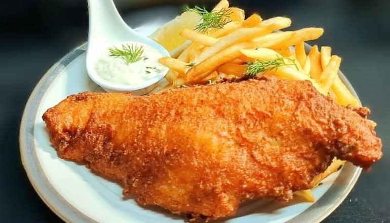 Fish N Chips (Catfish)