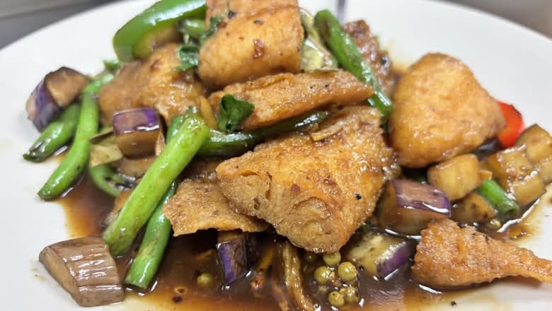 PAD CHAR  (Crispy Catfish)