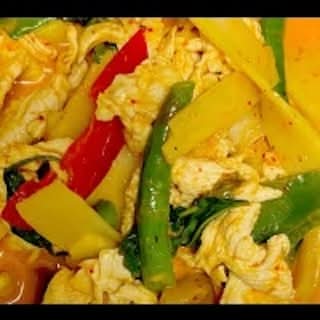 CURRY - RED