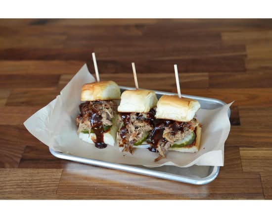 Pulled Pork Sliders