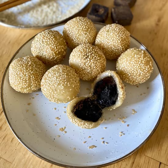 Sesame Balls (8)