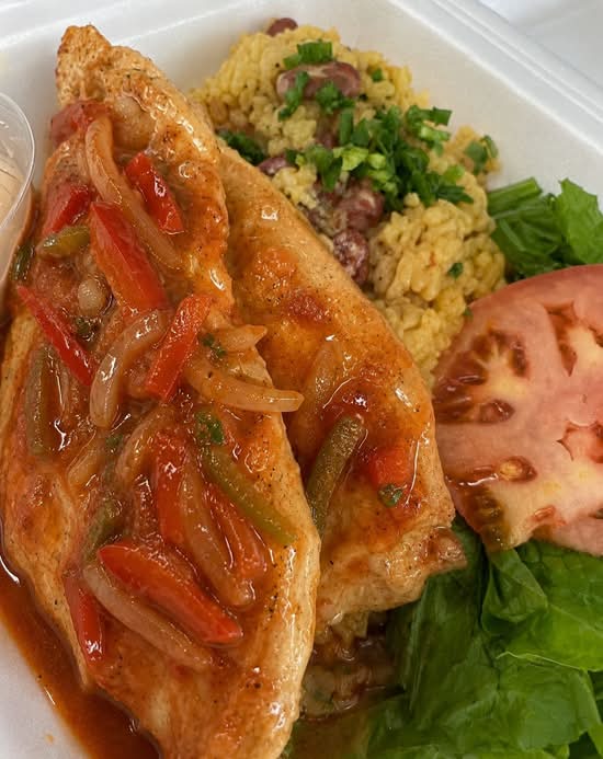 Pechuga Salsa Criolla