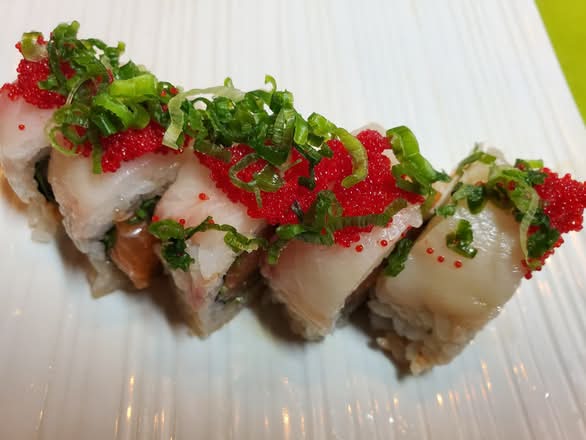 Hot Mama Roll