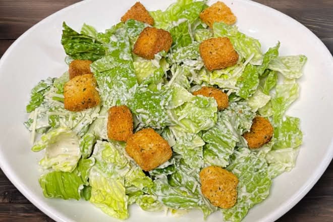 CAESAR SALAD*