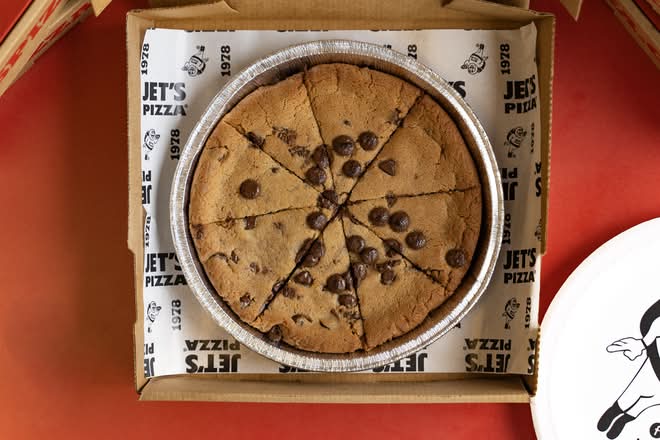 Chocolate Chip Cookie