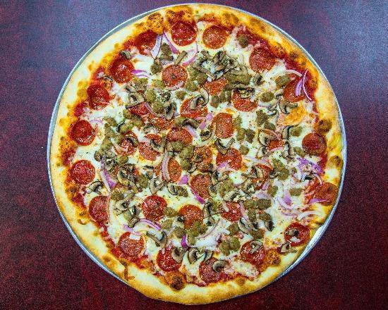 18" Supreme Pizza