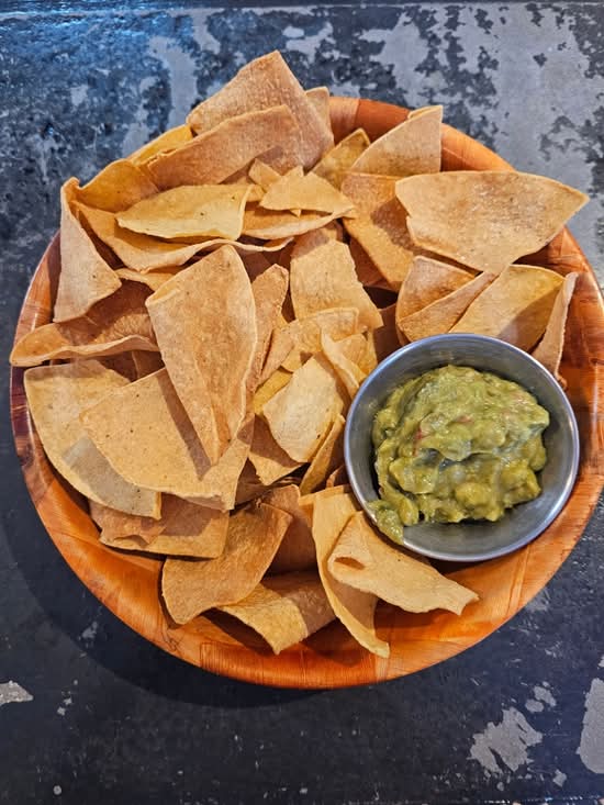 Chips & Guac