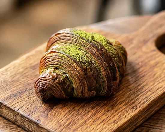 Matcha Croissant