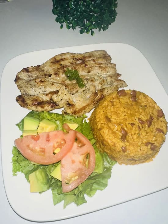 Pechuga encebollada