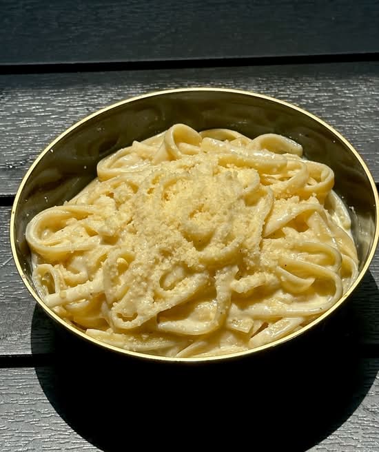 Fettuccini Alfredo