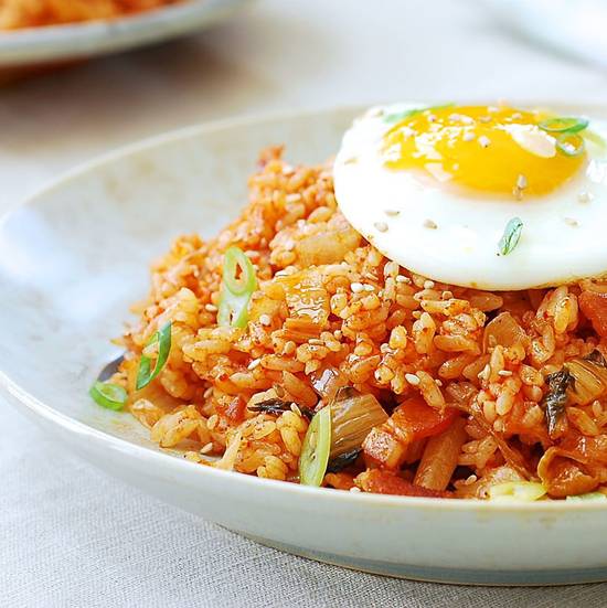 R5. Kimchi Fried Rice