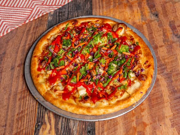 8" Thai Chicken Pizza