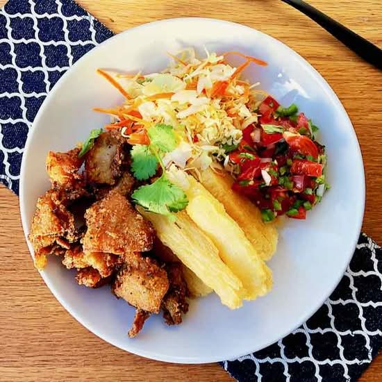 Yuca Con Chicharron