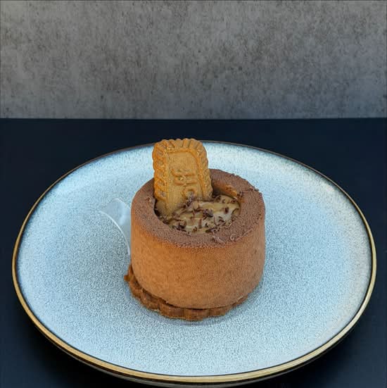 Biscoff Mousse Cake