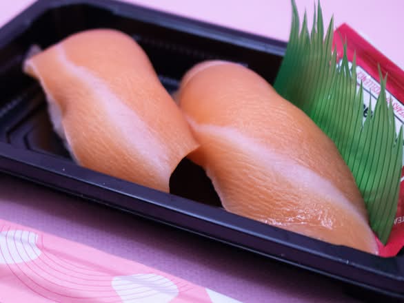 Salmon Nigiri