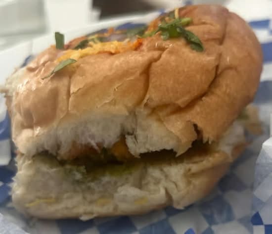 Vada Pav (Double)