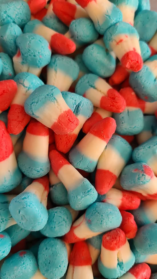 Freeze Dried Blue Raspberry Candy Corn