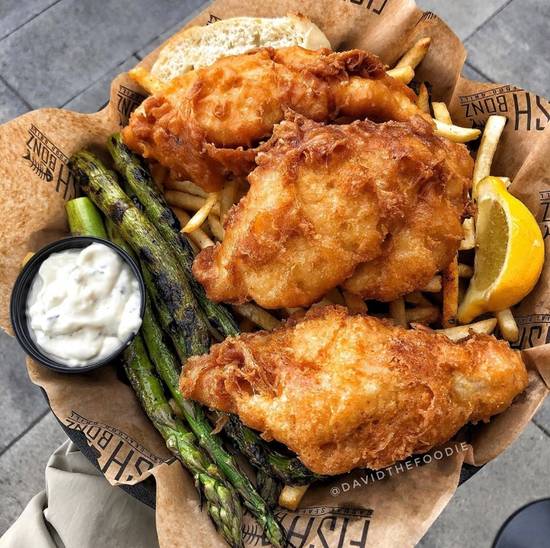 BATTERED FISH & CHIPS