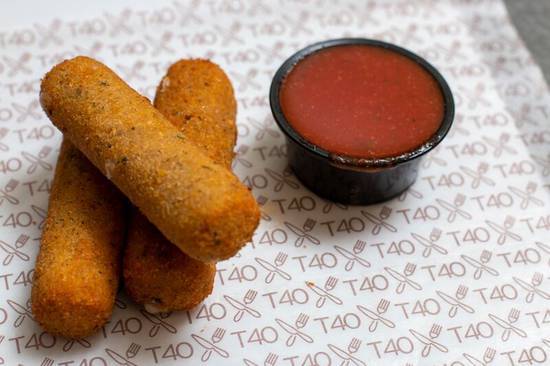 Mozzarella Sticks (3 Pcs)