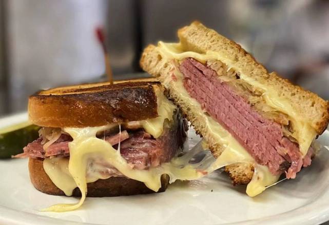 Classic Reuben