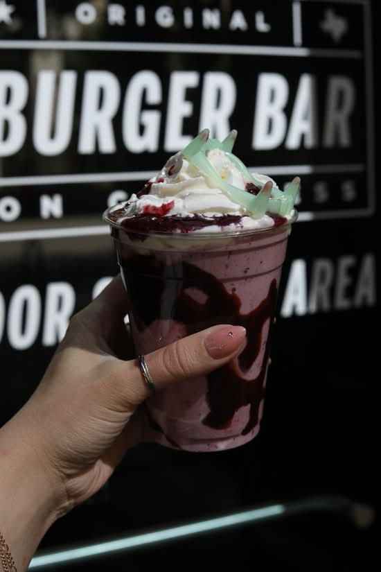 Congress Vampire Milkshake 🦇🦇