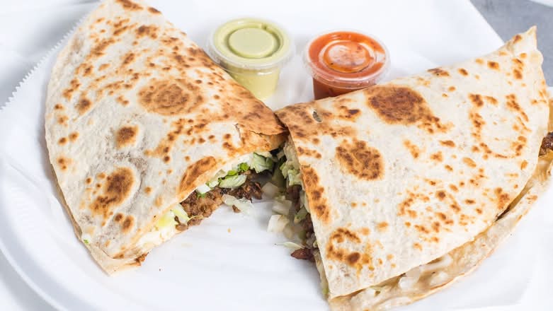 Barbacoa Quesadilla