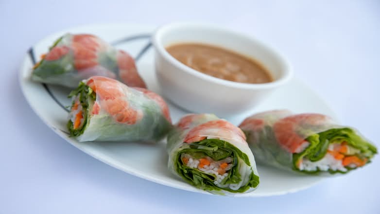 A1 Shrimp Spring Rolls (2)