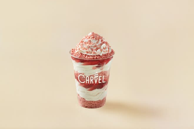 Strawberry Crunchies Sundae Dasher®