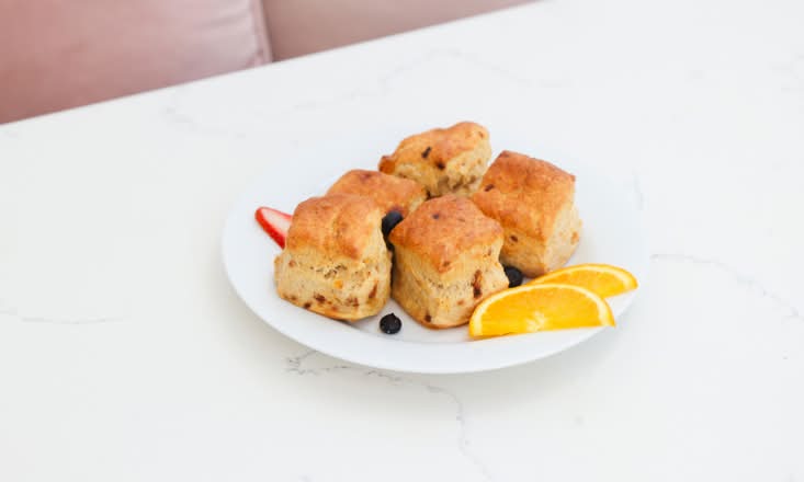 Large Scone Of The Day 4-Piece