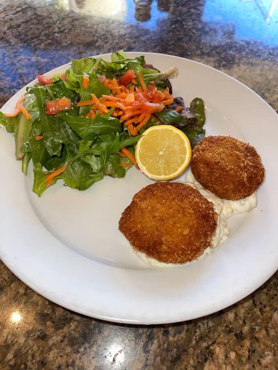 Crab Cakes Appetizer