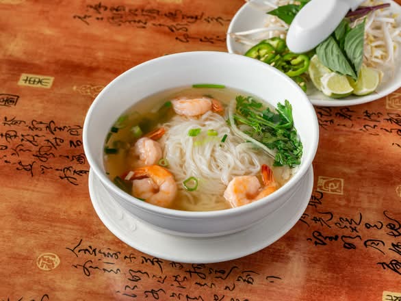 P11 - Shrimp Pho