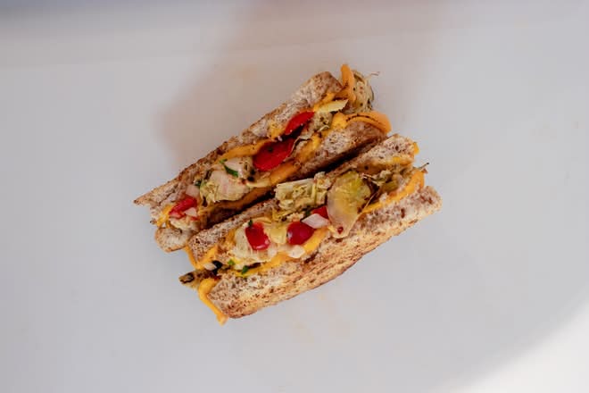 Salsa Fresca & Artichoke Melty