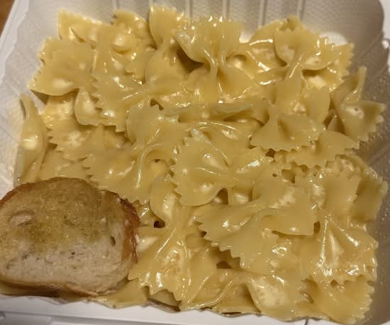 Pasta con salsa Alfredo