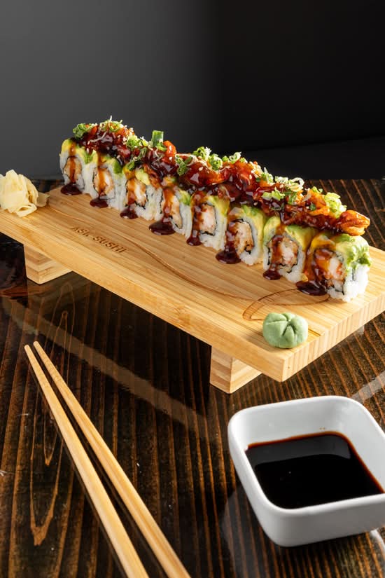 Nomada Roll