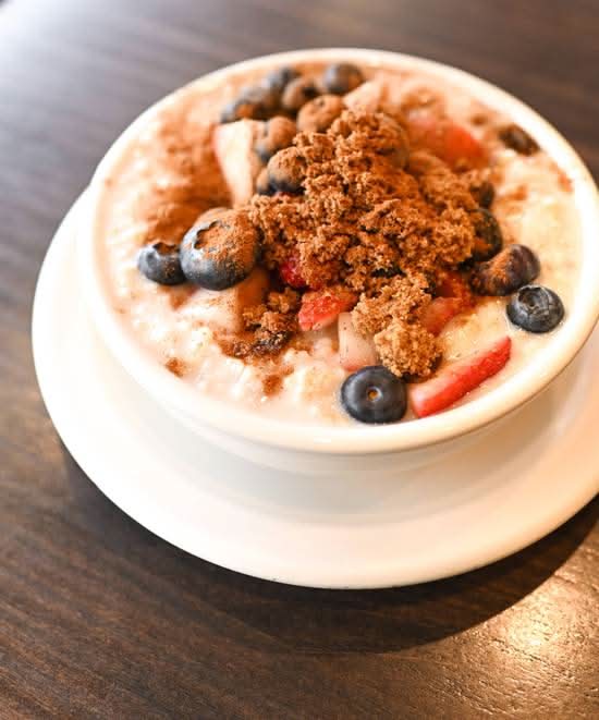 House-made Steel Cut Oats with Fresh Berries (Dairy Free)
