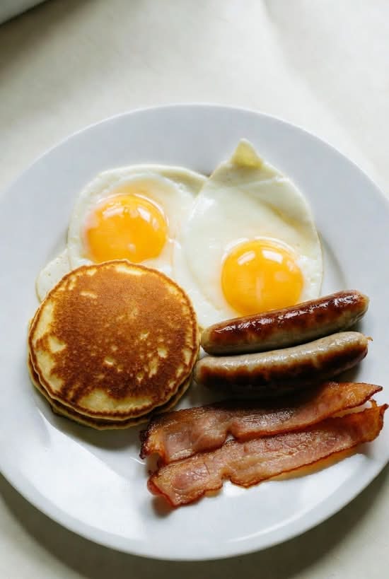 Reges Big Breakfast