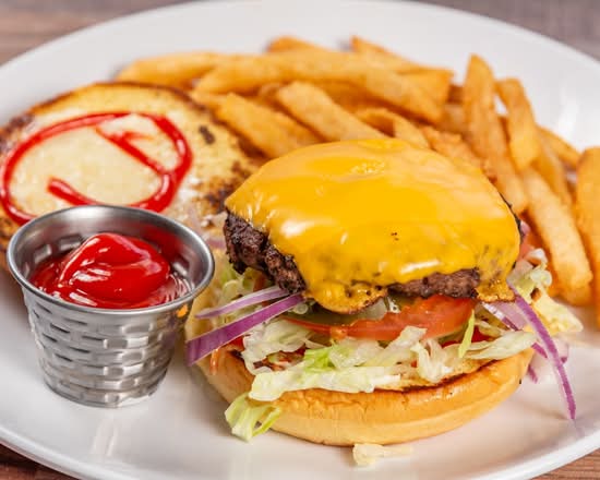 Classic Cheeseburger