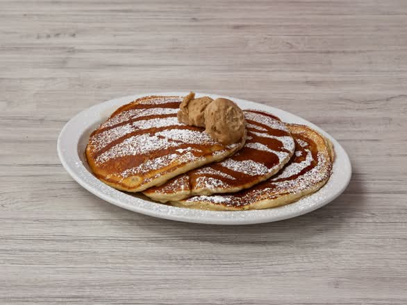 3 Cinnamon Roll Pancakes