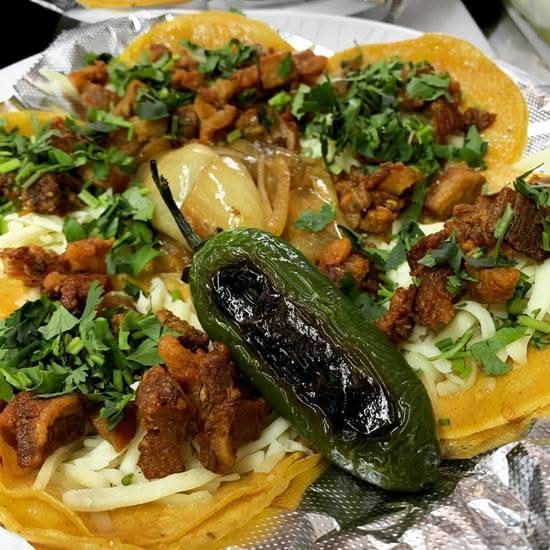 Minitacos Chicharrón (5)
