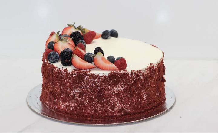 Red Velvet Berry Cake