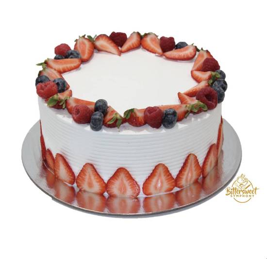 Rim of Berries Strawberry Delight