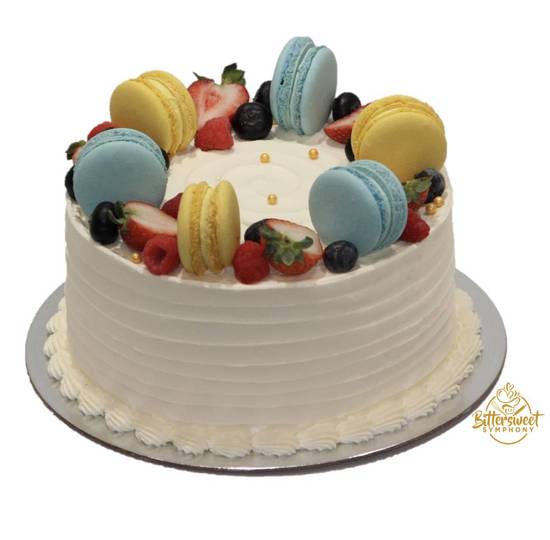 Rim of Macaron & Berries Decoration