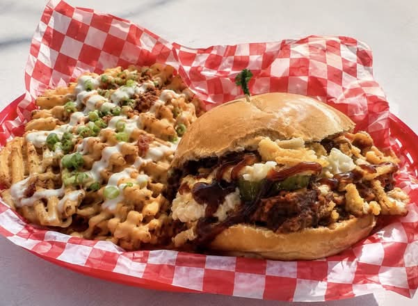 Pulled Pork Sandwich with Farm Fries