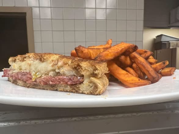 Classic Reuben