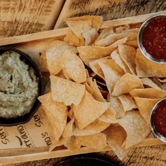 Guacamole & Chips