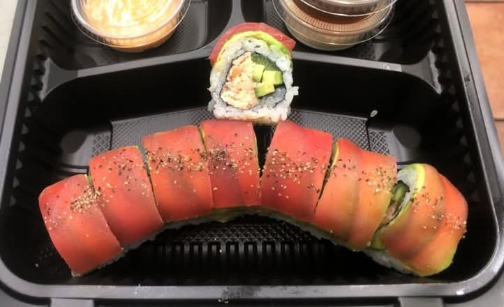 Pepper Tuna Roll