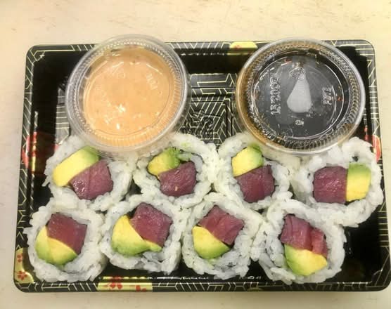 Tuna Avocado Roll